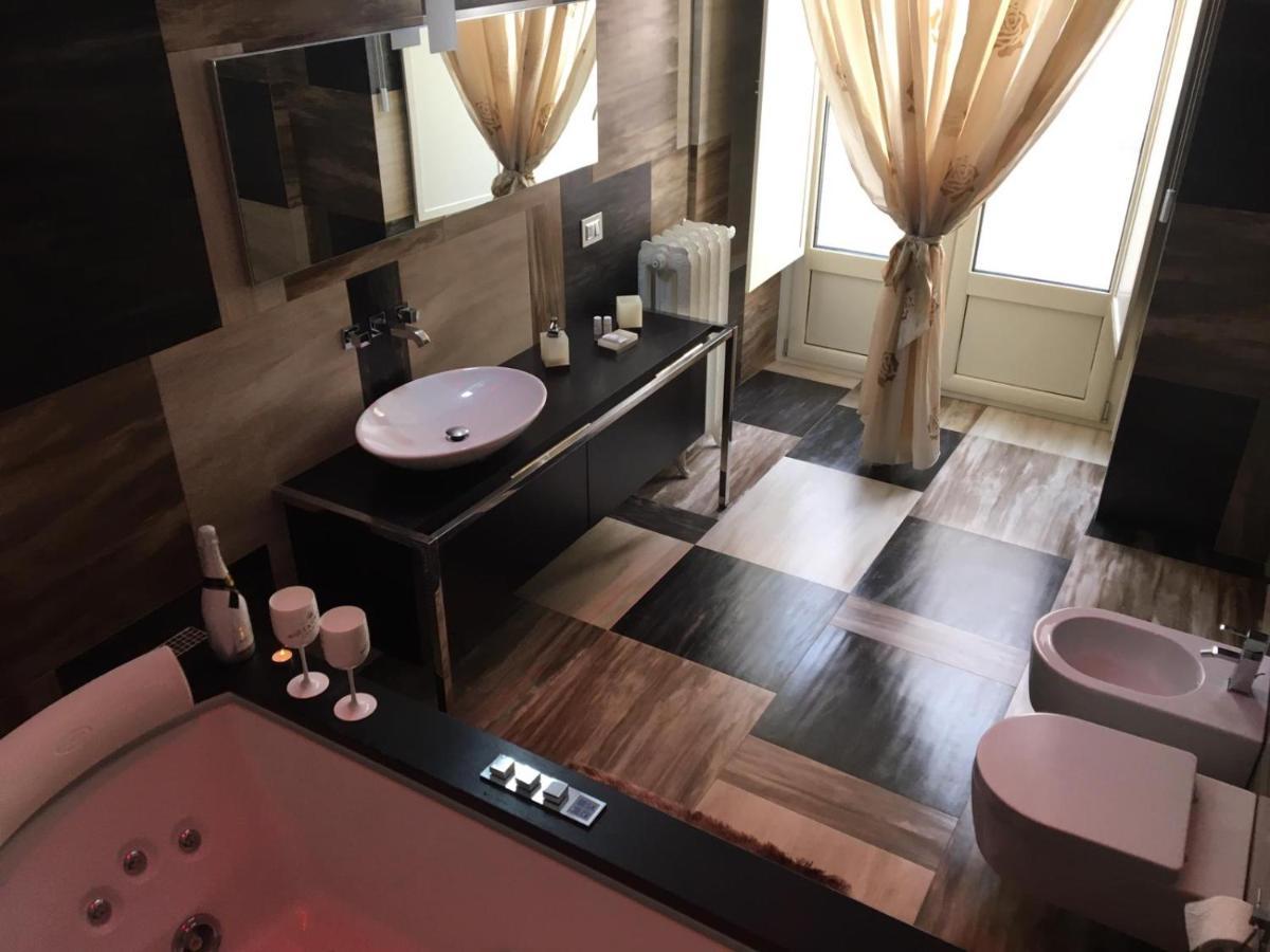 Donna Teresa Hotel Napoli Ngoại thất bức ảnh