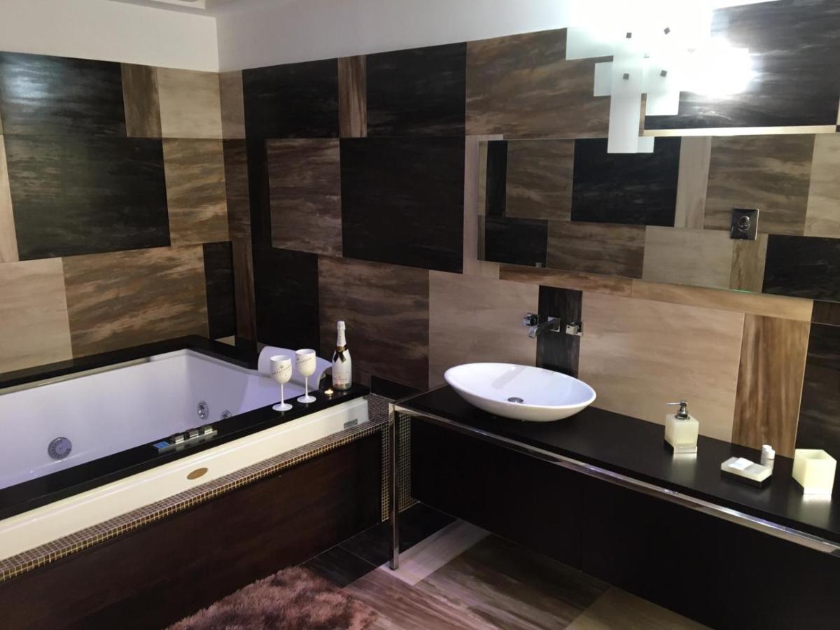 Donna Teresa Hotel Napoli Ngoại thất bức ảnh