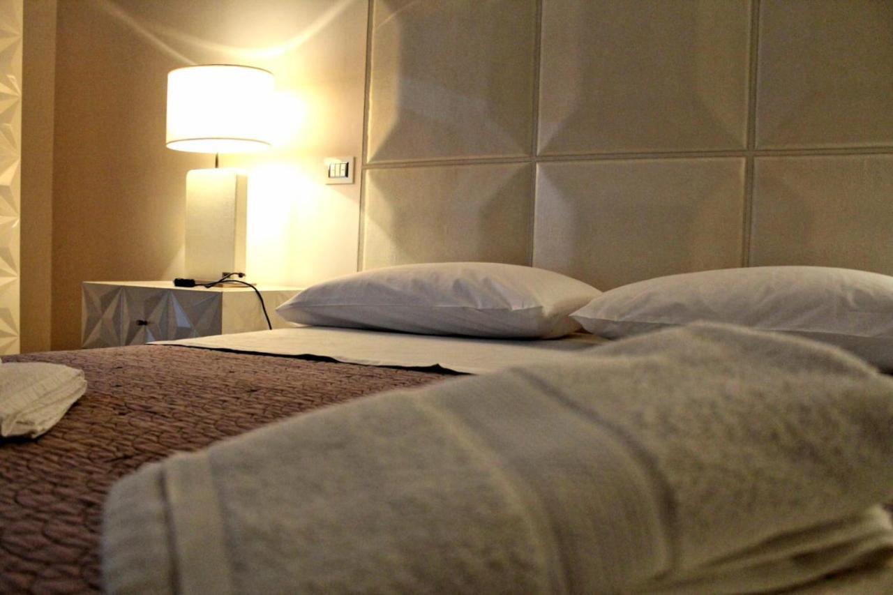 Donna Teresa Hotel Napoli Ngoại thất bức ảnh